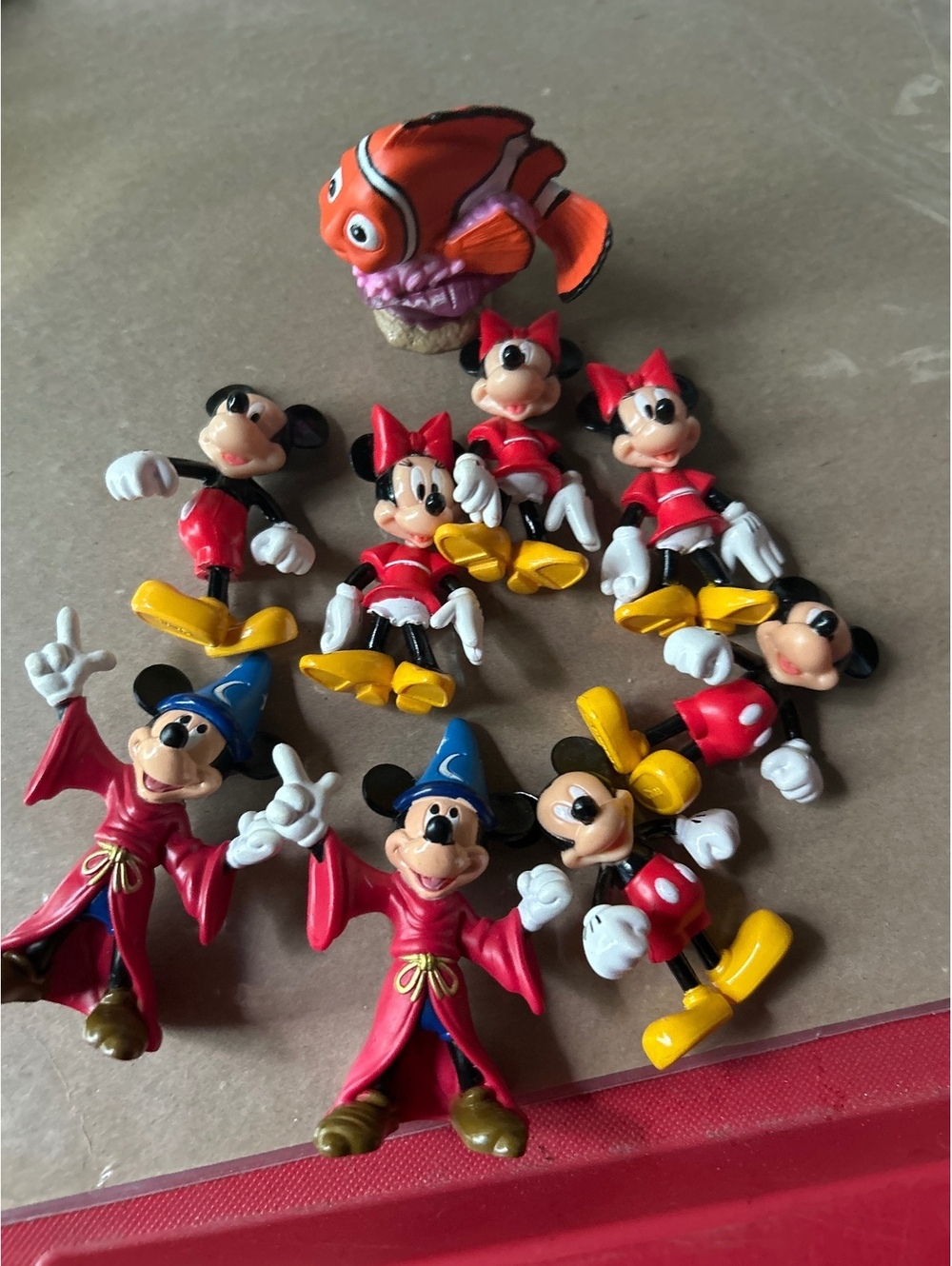 Fantasia Mickey Mouse, Nemo, Minnie mouse